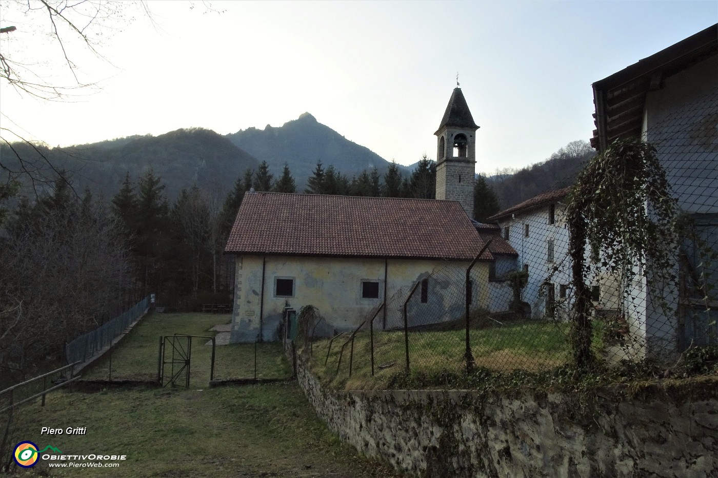 96 Santuario Madonna di Salzana.JPG